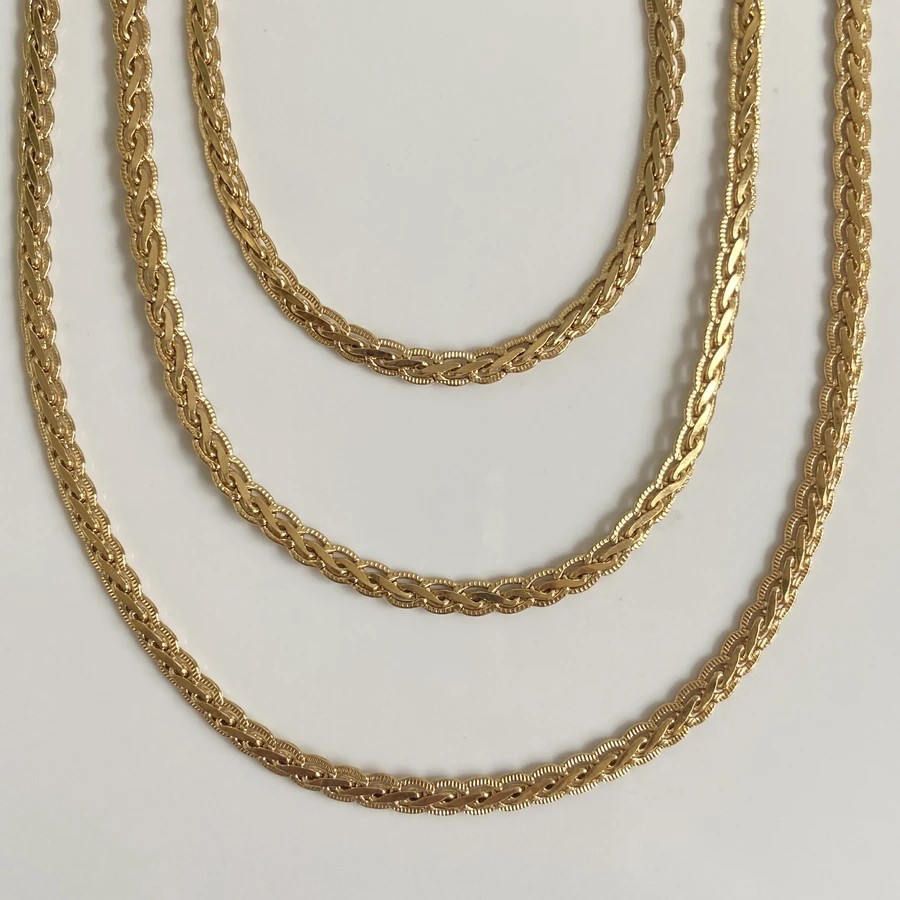 Solid Color Pattern Unisex Gender Retro Solid Color Copper Plating 18k Gold Plated Necklace