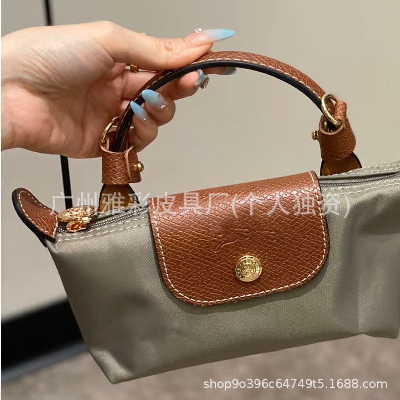 Classic turtle dove gray