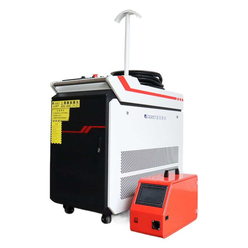 Шанхайский производитель напрямую поставляет ручной лазерный сварочный аппарат мощностью 3000 Вт для сварки металла, нержавеющей стали, алюминия, меди, углеродистой стали.