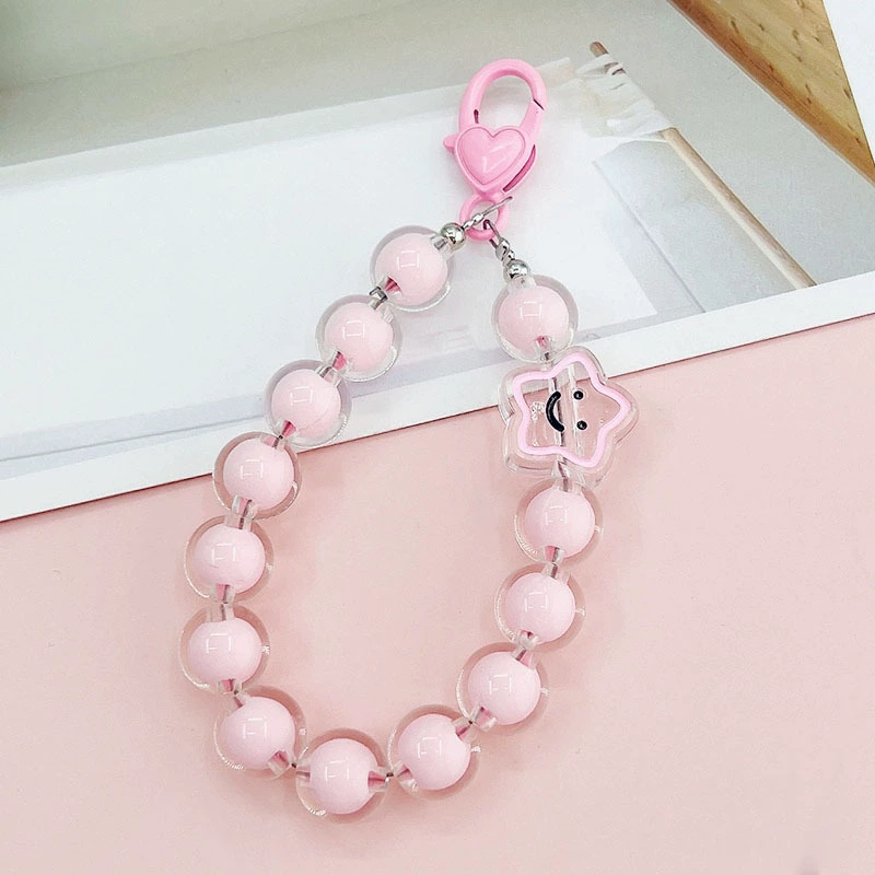 pendant, браслет из бусин, наушники, защитный чехол для ключей