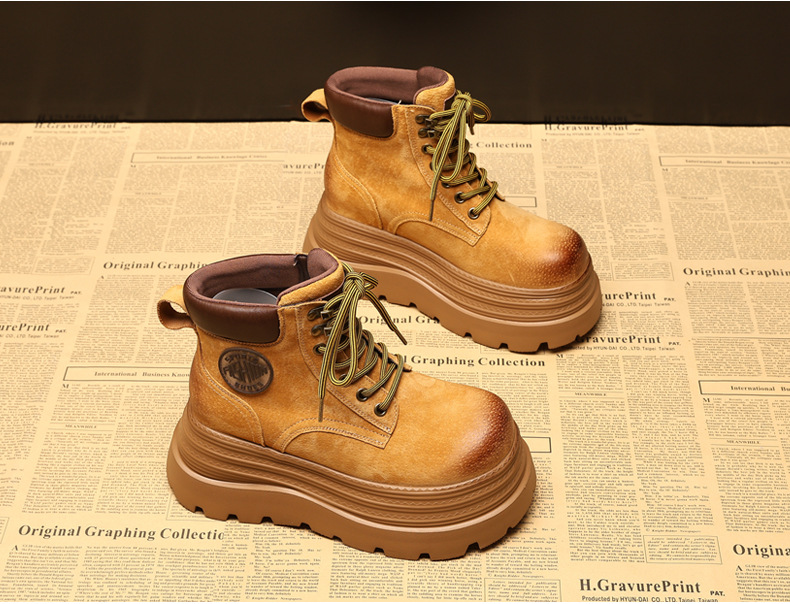 Giày boot nữ đế dày tăng chiều cao kiểu mới mùa thu, phong cách xe máy cổ ngắn — màu vàng sa mạc chi tiết 5