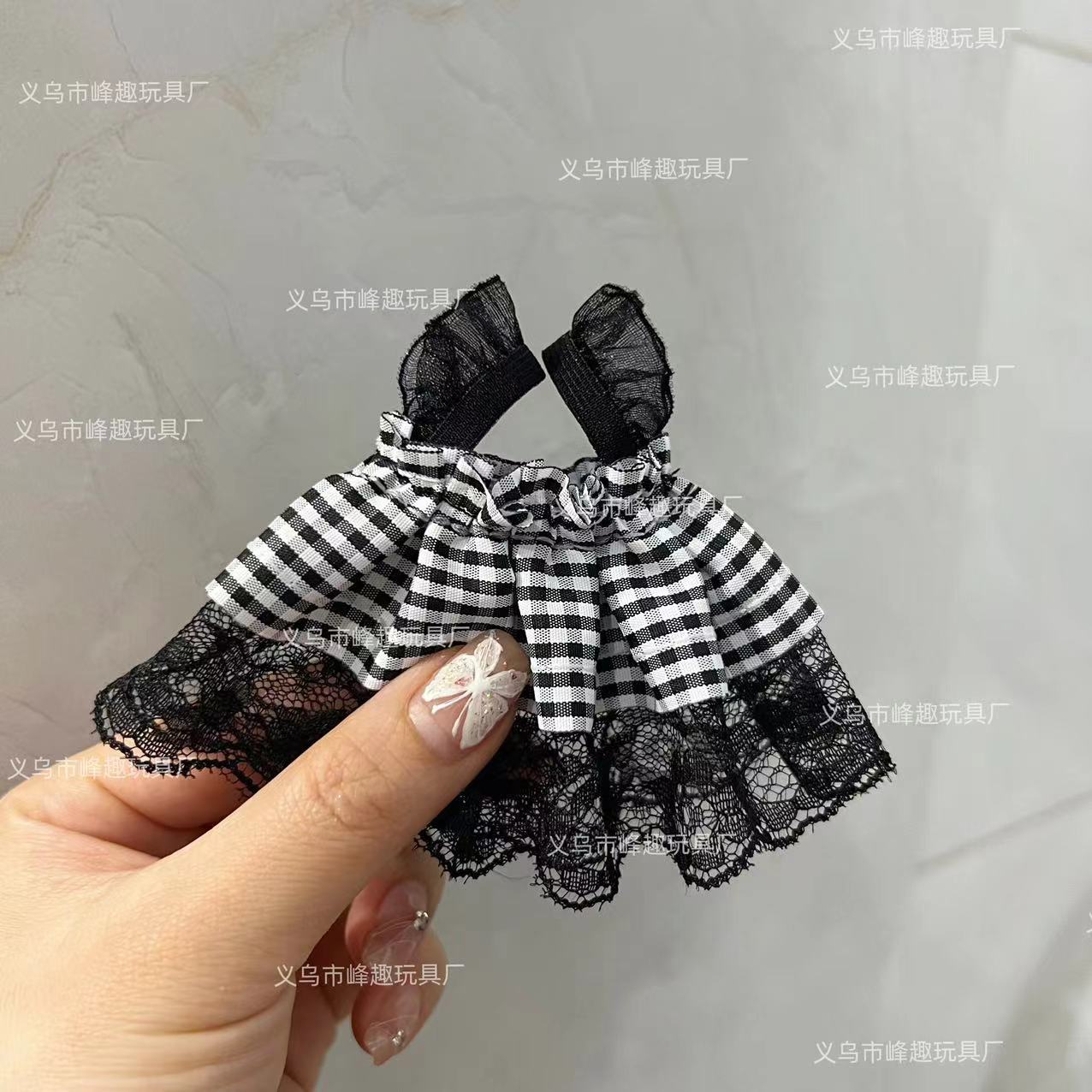 흑백 격자 무늬 레이스 스트랩