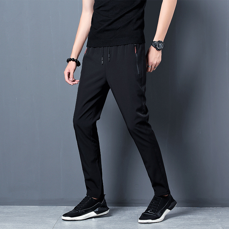 8021 black (zipper)