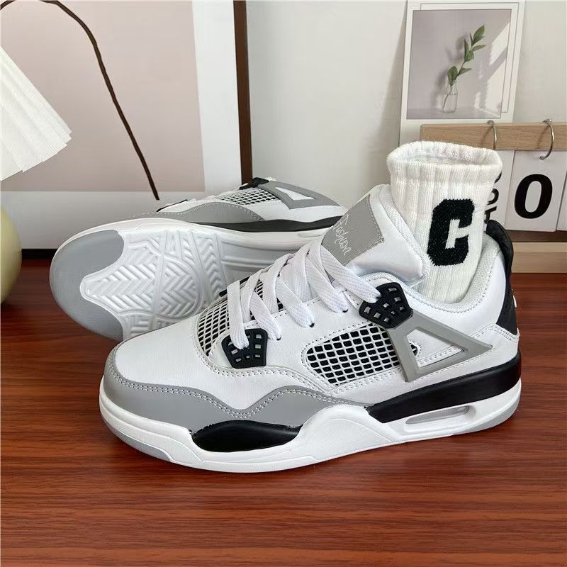 Chic Hong Kong Cojín de aire Zapatillas de baloncesto Hombres y mujeres Modelos de pareja Zapatos casuales de estudiante ligeros Madre eléctrica Huang Qiao 4 zapatos