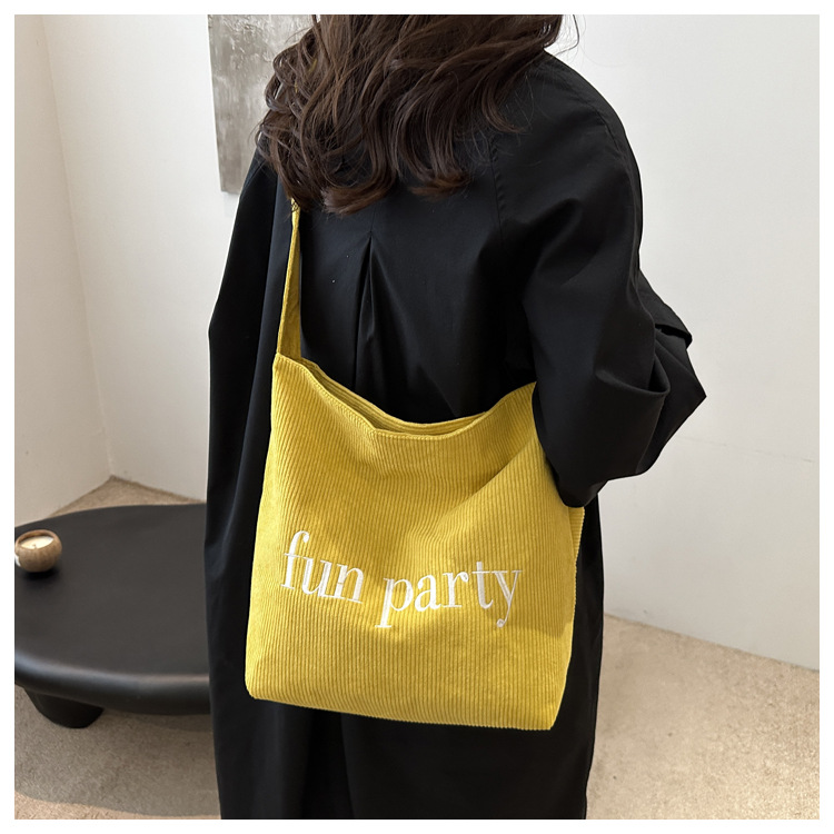 Simple hand-held corduroy large-capacity daily casual work single-shoulder bag, niche tote bag, fashionable canvas bag undefined