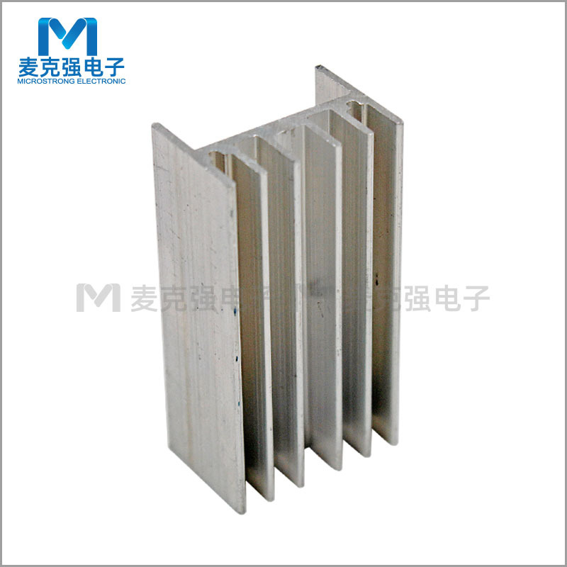 无针铝本色散热片23*16*45mm单孔孔距22电子散热器TO-220三极管用