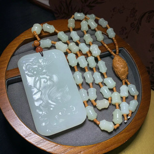 Jin Yutang Hetian Jade Russian Material Sheep Fat Jade Guanyin Brand Rich Fat Powder Seiko Carving with Hetian Jade Chain