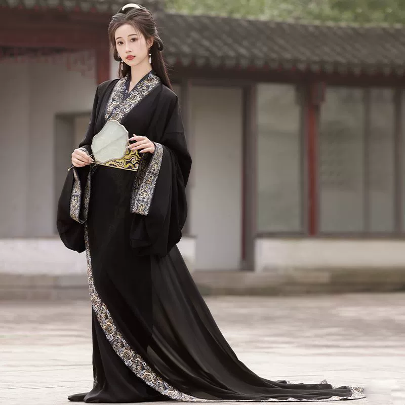 Оригинальный Hanfu от Han Yi Fang [Qianxi] Традиционный китайский стиль, восстановленный древний стиль, халат времен воюющих государств с вышивкой и прямым краем.