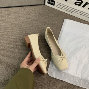 ���ٴ����\�چ�ЬŮ��ʽ�r��һ�_���Ӭ��������L����Ьܛ��