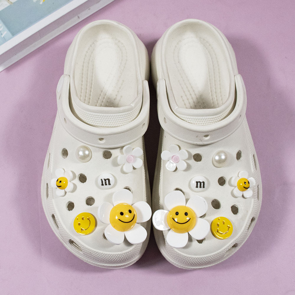 Transfronterizo nuevos zapatos agujero accesorios DIY resina girasol cinco pétalos perla Decoración Accesorios hebilla extraíble