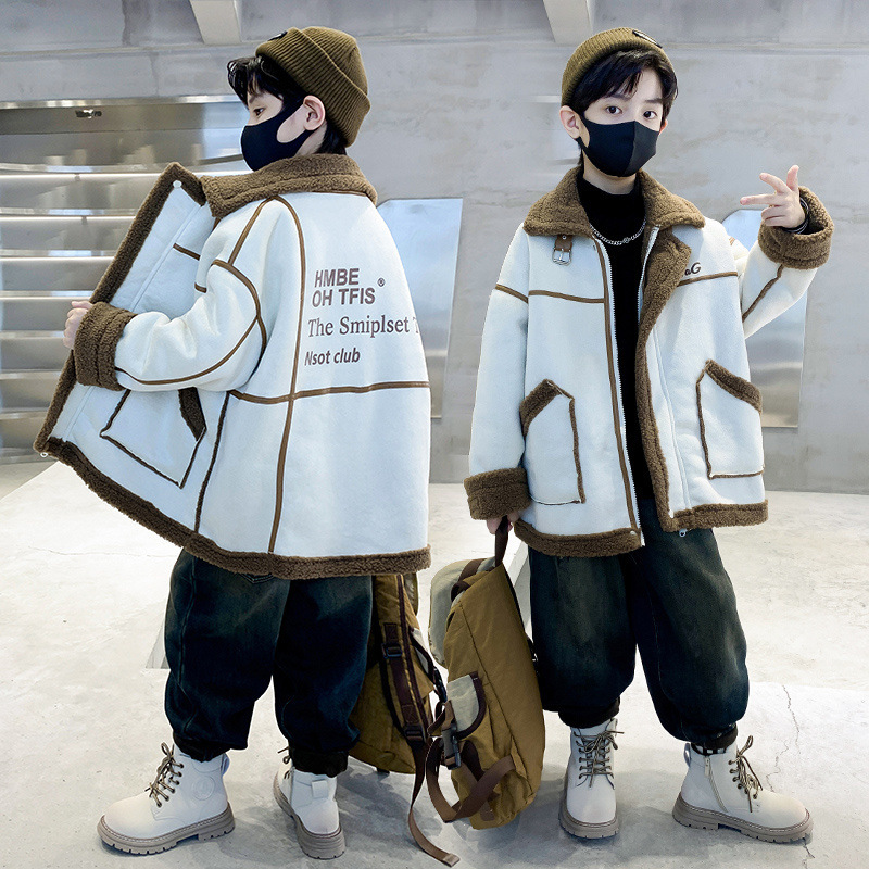 어린이 의류 소년 겨울 기모 가죽 코트 2024 새로운 CUCHK 어린이 가을과 겨울 튀긴 거리 코트 어린이 옷 조수