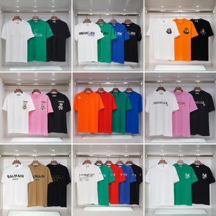 һ�����l���_�߰汾25���¿�Mon�ɶ�����Ůͬ��T��������H�b�ϼ�