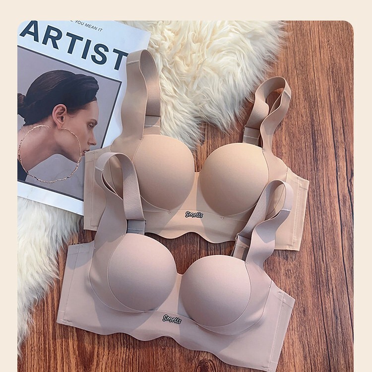 Seamless Breathable Push-Up Bra with Medium Thickness for Women, Designed to Enhance Small Busts, Prevent Sagging, and Gather Side Breasts Seamless Breathable Push-Up Bra with Medium Thickness for Women, Designed to Enhance Small Busts, Prevent Sagging, and Gather Side Breasts
