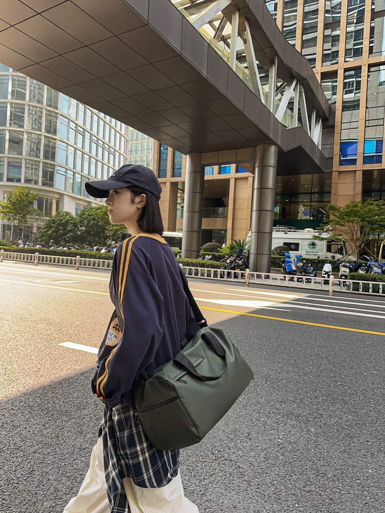 2024101714321163770998w1280h1707_750x750