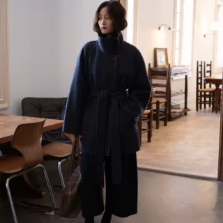 大连泰成~极简氛围感挺括版型显瘦中长款通勤轻奢羊毛大衣女Z-208