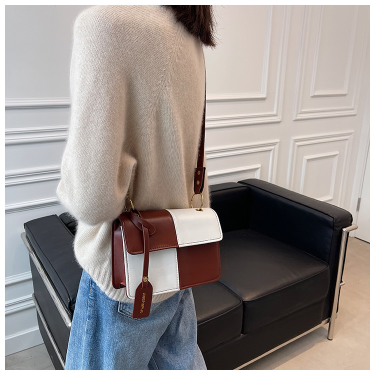 New Bags Fashion Messenger Bag Stylish Texture Portable Small Square Bag display picture 14