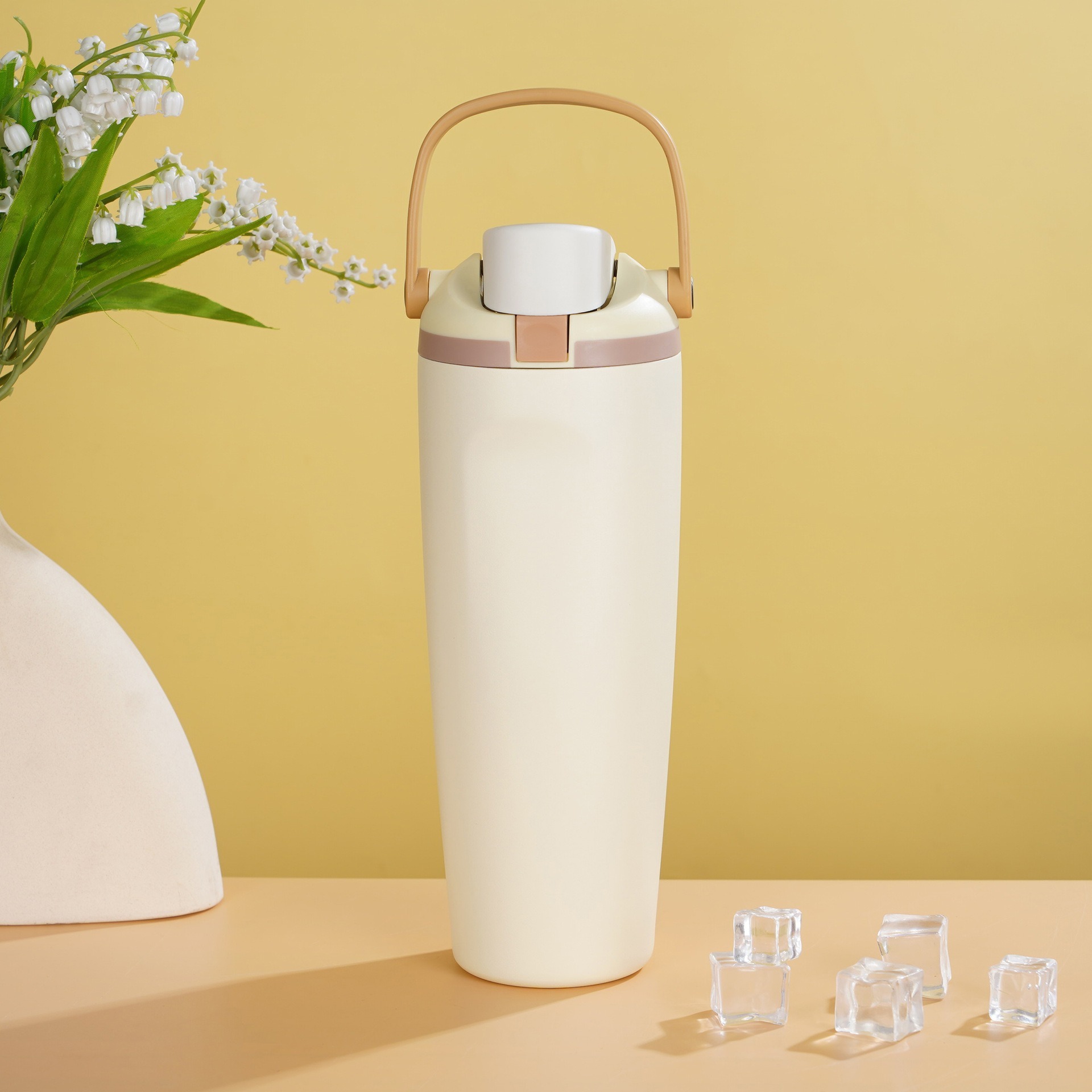 Isolierte Wasserflasche im Owala-Stil mit hochwertigem Griff, federbelastetem Deckel, doppelwandigem Edelstahl 304 und ansprechendem Design_voghion.com