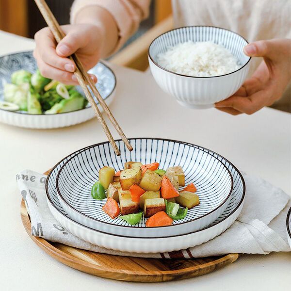 Japanese ceramic set for home use