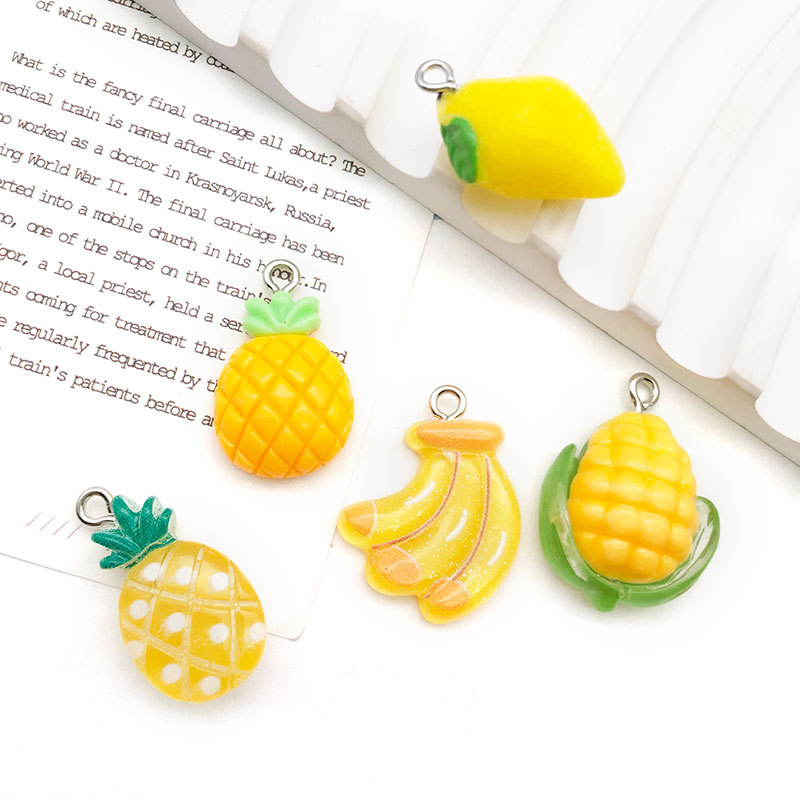 1 Piece Resin Tortoise Fruit Butterfly Pendant display picture 7