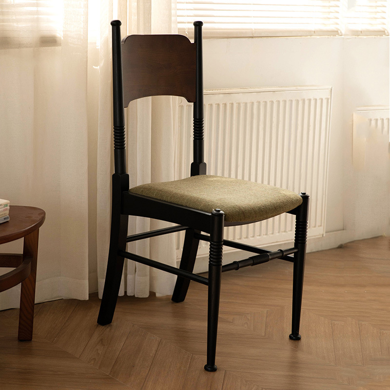 Medieval Solid Wood Dining Chair for Home Small Apartment French Retro Designer Soft-Packed High-Back Desk Chair Leisure Chair Medieval Solid Wood Dining Chair for Home Small Apartment French Retro Designer Soft-Packed High-Back Desk Chair Leisure Chair