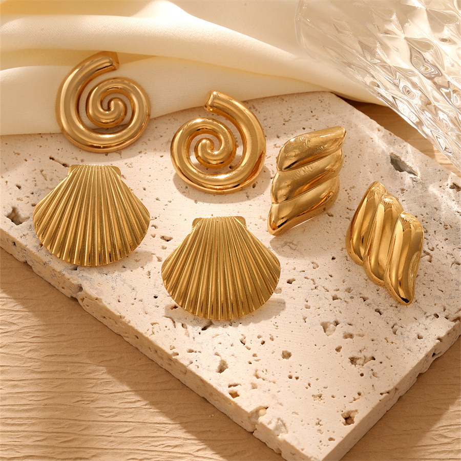 17g Weight Titanium Steel Ear Needle Material 18K Gold Plated Plating Material 1 Pair Casual Simple Style Wings Spiral Shell Titanium Steel 18K Gold Plated Ear Studs