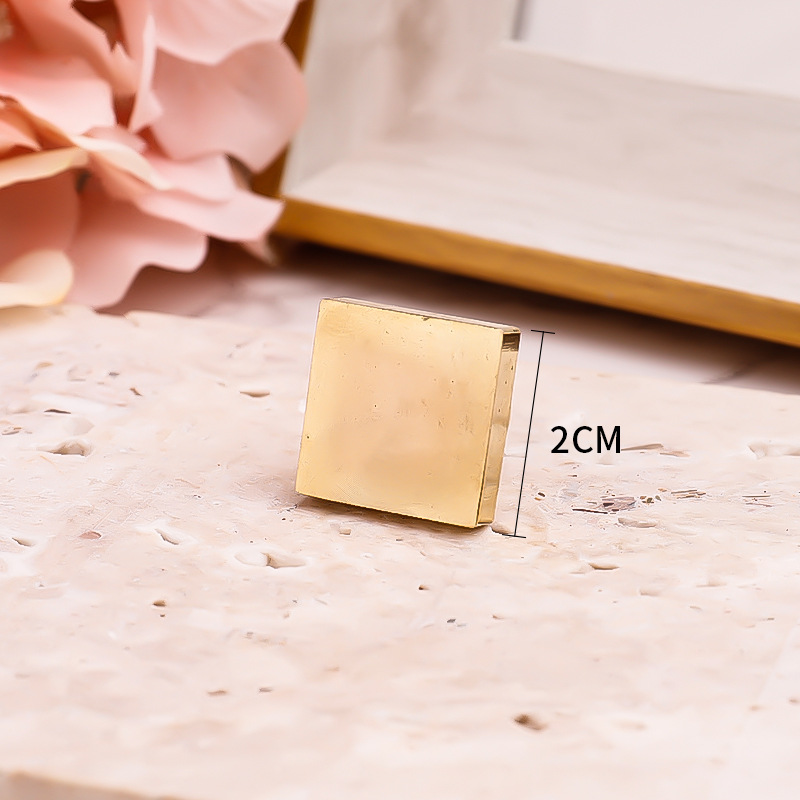 Suministro directo de fábrica sello de pintura de fuego material de cabeza de cobre sello de pintura de fuego cabeza de cobre en blanco sello de pintura de fuego material de sellado de cera