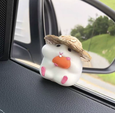 Car ornaments Mouse Doll Car Central - straw-hat-gray-carrot-hamster