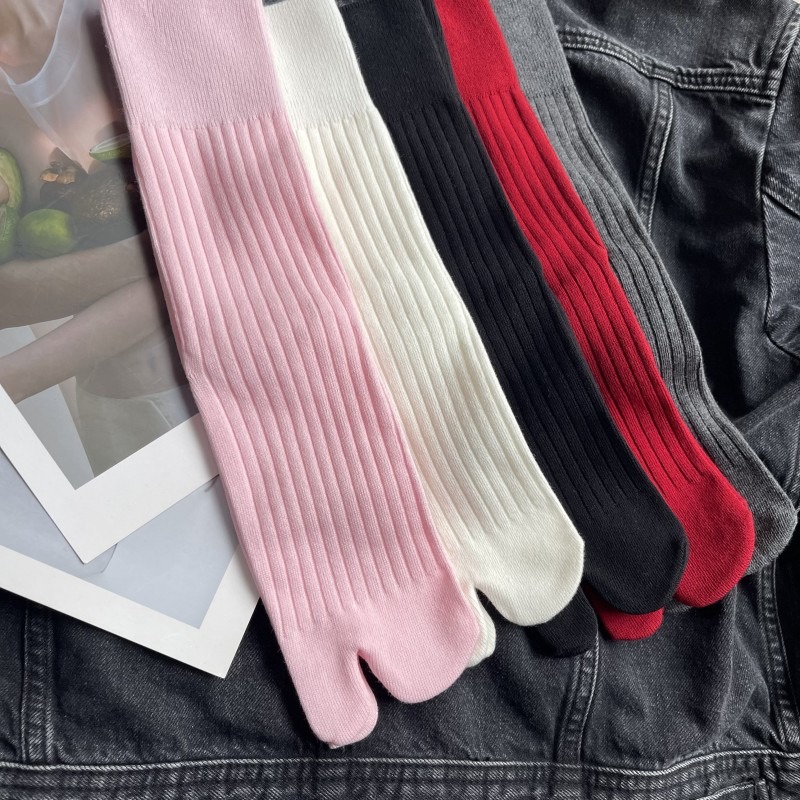 秋冬寬豎條紋雙針高橡筋純色二趾襪分趾中筒女襪基礎款中筒襪