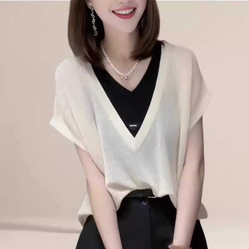 Áo thun nữ tay ngắn cổ chữ V giả hai mảnh dáng rộng che bụng — Màu đen chi tiết 1