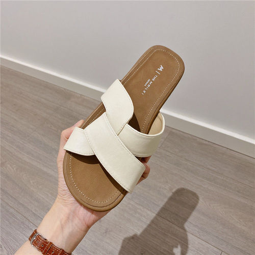 Outdoor soft sole cross-shaped one-piece summer stylish design Korean version versatile flat beach shoes