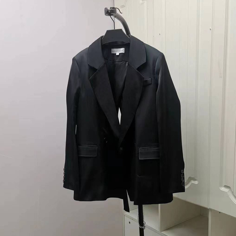 Elegant Commuting Black Loose-Fit Long-Sleeve Blazer With Back Slit, New Spring/Autumn Women's Fashionable Designer Top_voghion.com