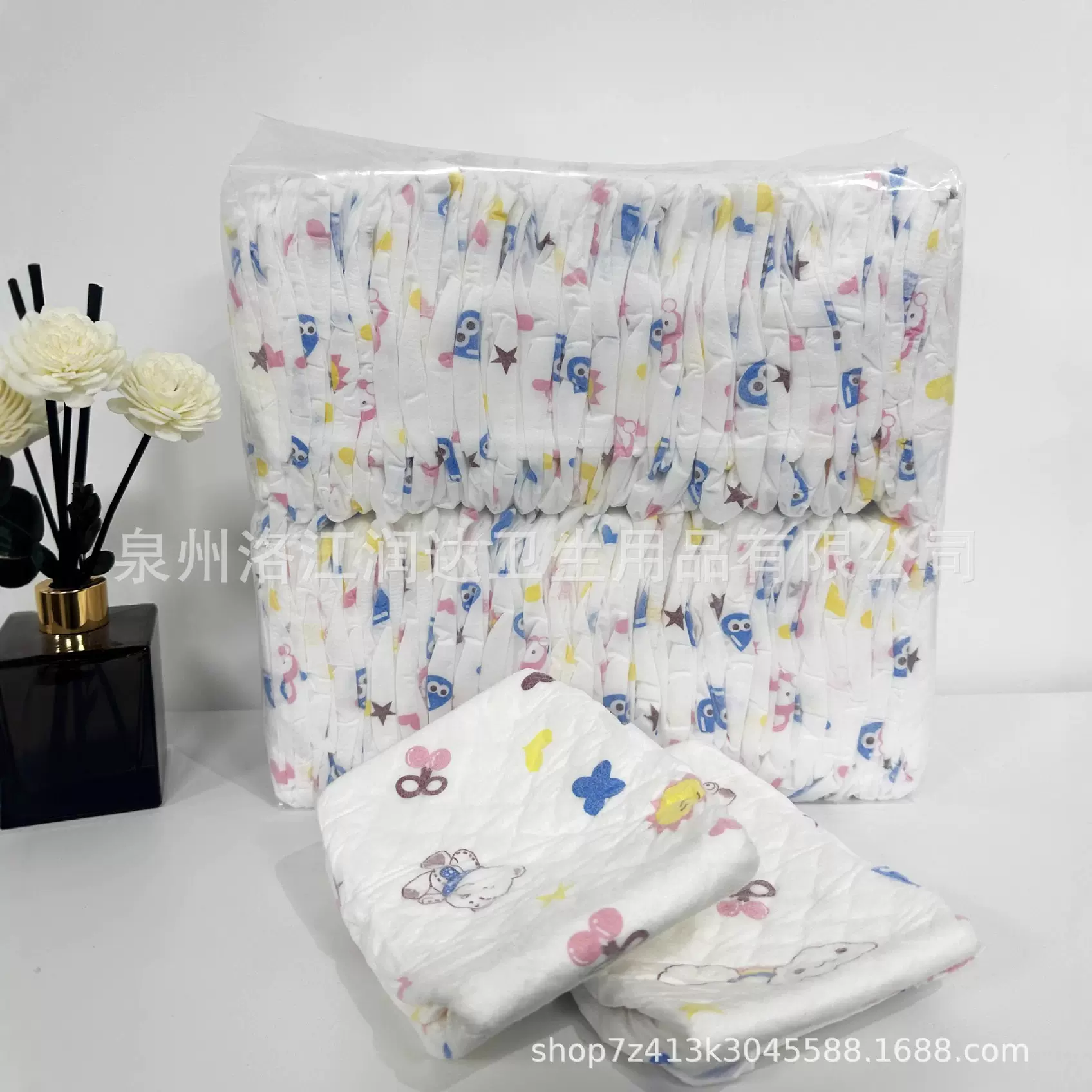 外贸出口婴儿纸尿裤透明袋简易装尿布批发baby diapes 木浆尿不湿