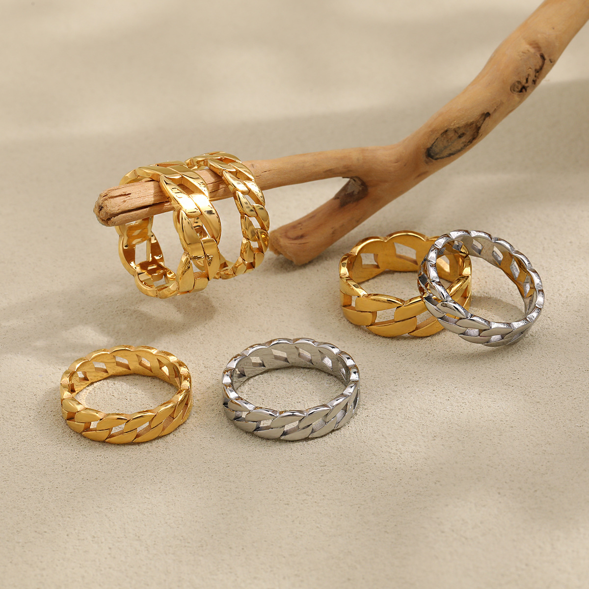 Wide Cuban Chain Ring In Titanium Steel Minimalist Unisex Design_voghion.com