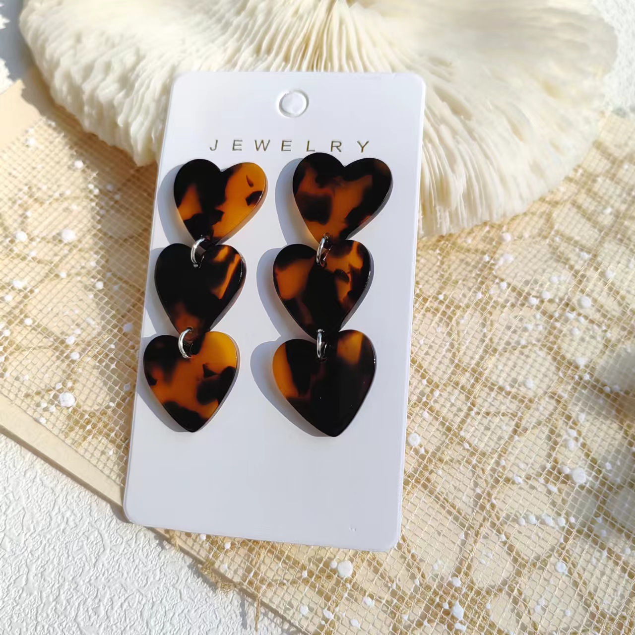 Heart Shape Pattern Women's Gender 1 Pair Retro Heart Shape Arylic Drop Earrings
