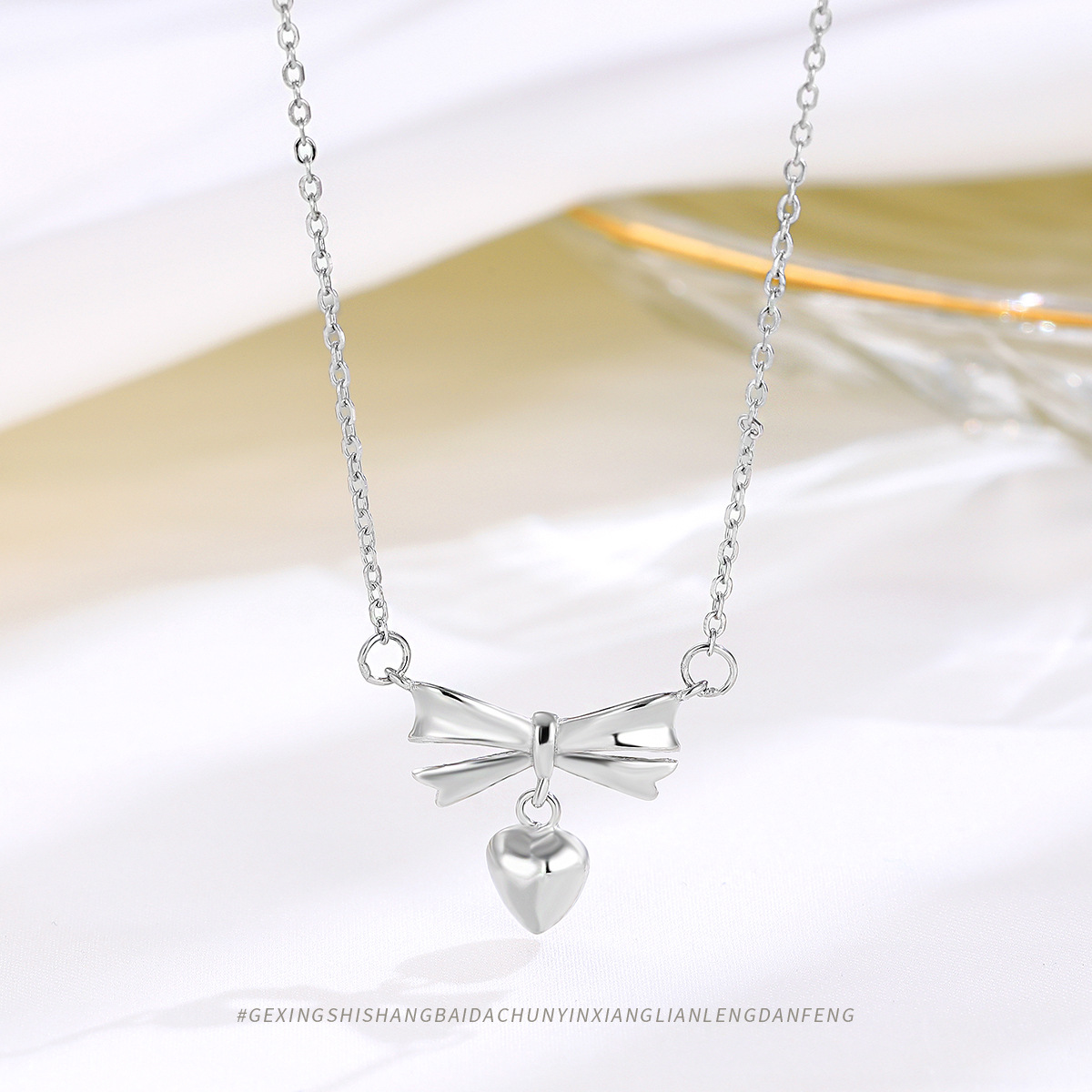 1 Piece 925 Sterling Silver Geometric Heart Shape Bow Knot 925 Sterling Silver Cable Chain Pendant Necklace display picture 2