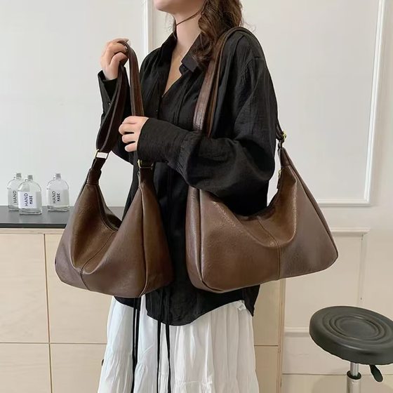 Stitching Personalized Trendy Handicap Large Capacity Retro Crossbody Bag Women's 2023 New Arrival Trendy Korean Tote Bag Shoulder Bag