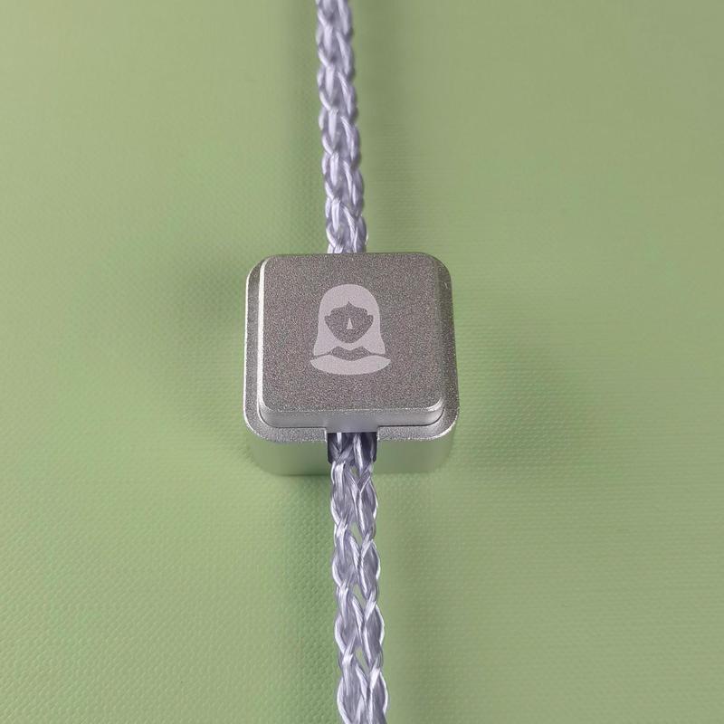 TypeC 発光機械式磁気軸 USB キーボードスプリング航空プラグケーブル磁気吸引設計金属銘板カスタマイズされた生産|undefined