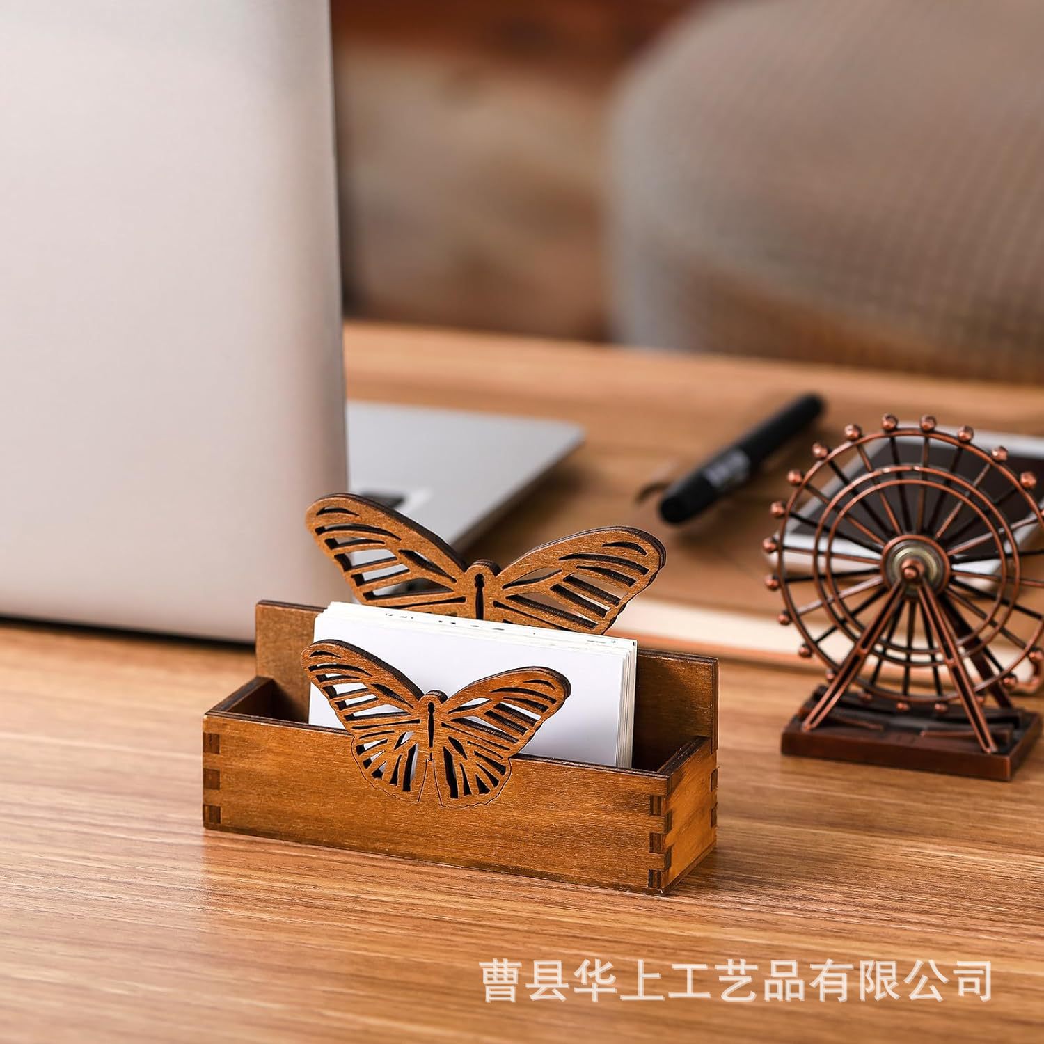 办公室桌面木质蝴蝶名片夹木制开口卡架空心名片展示架名片收纳盒