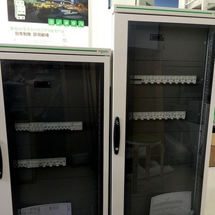 Schneider/施耐德配電箱 大回路配電箱 商務樓100回路高端配電箱