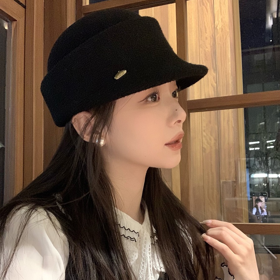 Gran Bretaña estilo extranjero gorra de lana de oro gorra de caballo retro versátil cara pequeña moda temperamento sombrero para mujeres otoño invierno