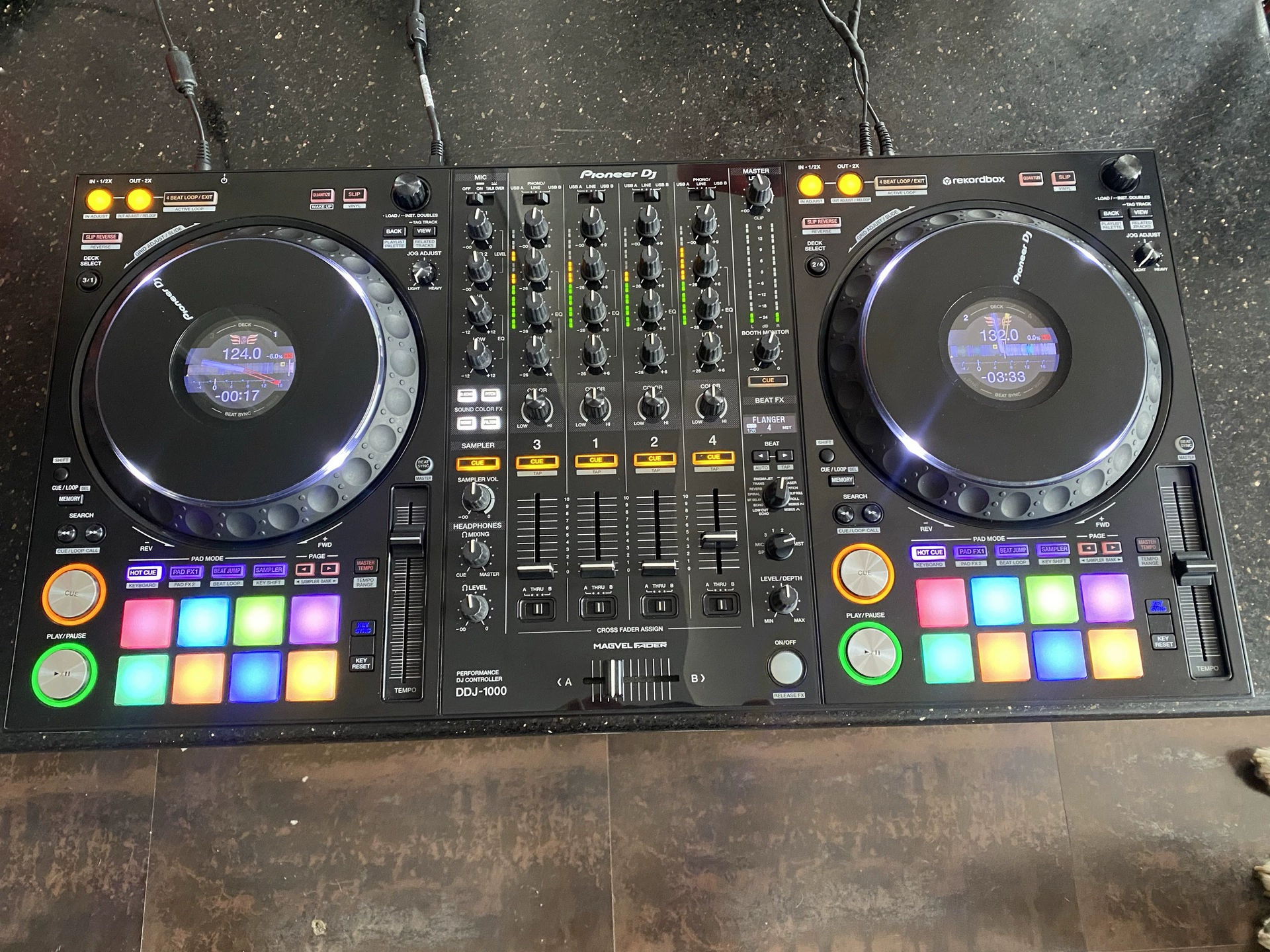 Четырехканальный цифровой DJ-плеер DDJ-1000, контроллер для диджеев, для приватных помещений, совместимый с Rekordbox.