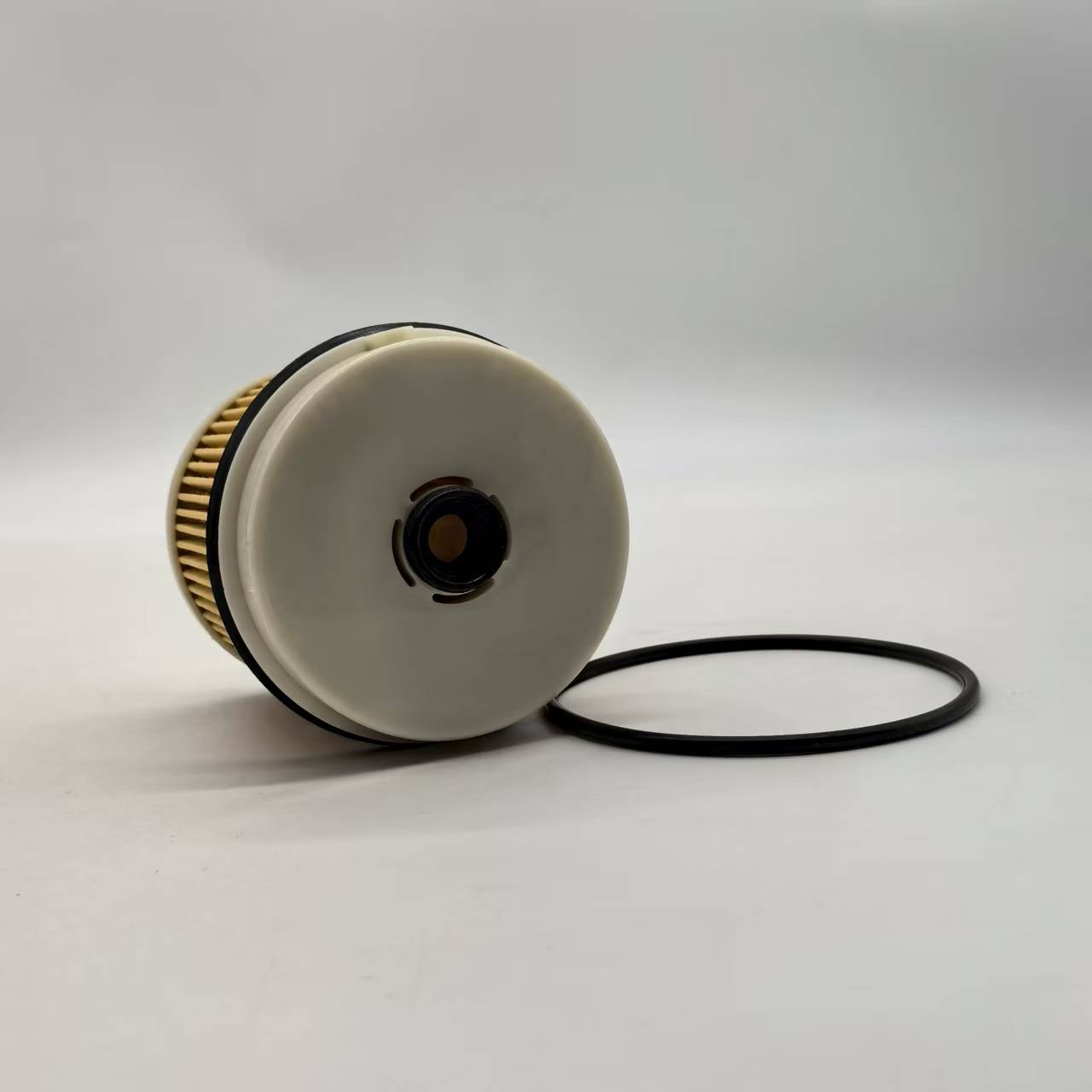 Manufacturer Wholesale High-Quality Oil Filters 8975425400 8980370110 Automotive Oil Filter Element 1876