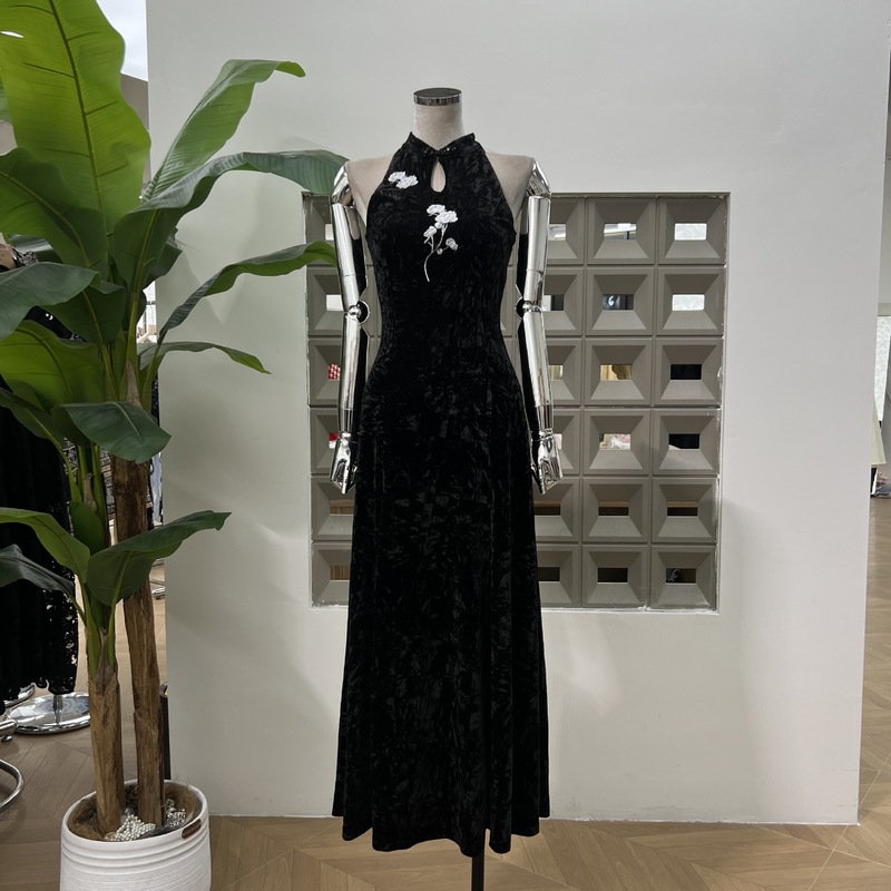 アマゾンレディース2025夏新作ハーフタートルネックノースリーブ刺繍ベルベット新中国風スリムドレスロングドレス|undefined