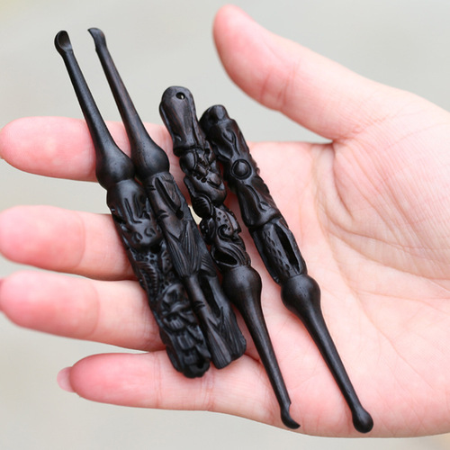 Black sandalwood carved ear scoop, peach wood ear scoop, children's ear scoop, adult ear picking tool