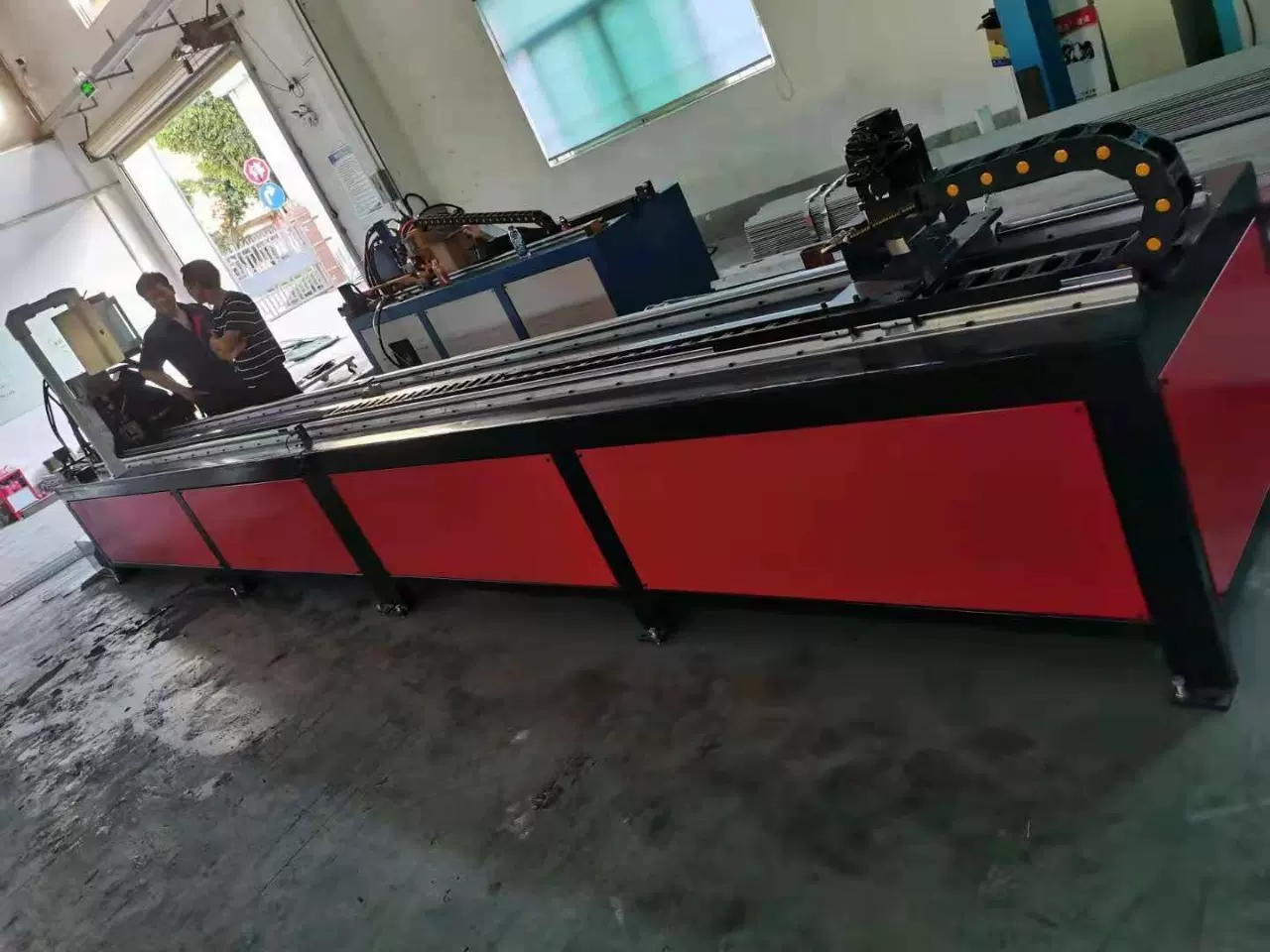 高速角铁法兰冲孔机角钢冲孔切断加工设备风管机械省力高效