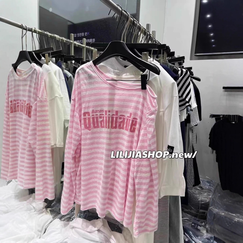South Korea's Dongdaemun Summer New Letter Print Dopamine Stripesd Loose Slanted Shoulder Long-Sleeved T-Shirt Sun Protection Top