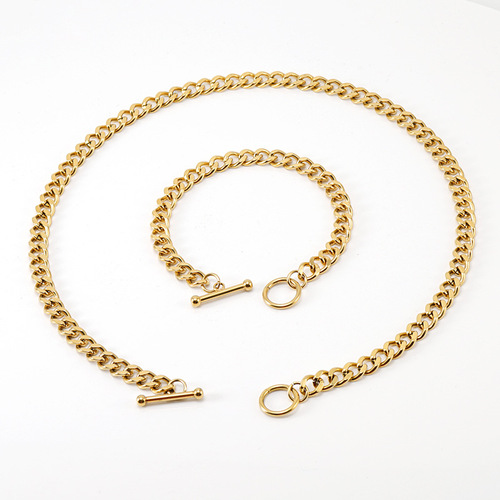 European and American stainless steel OT buckle Cuban chain men's versatile bracelet necklace 18K gold jewelry chain finished chain wholesale