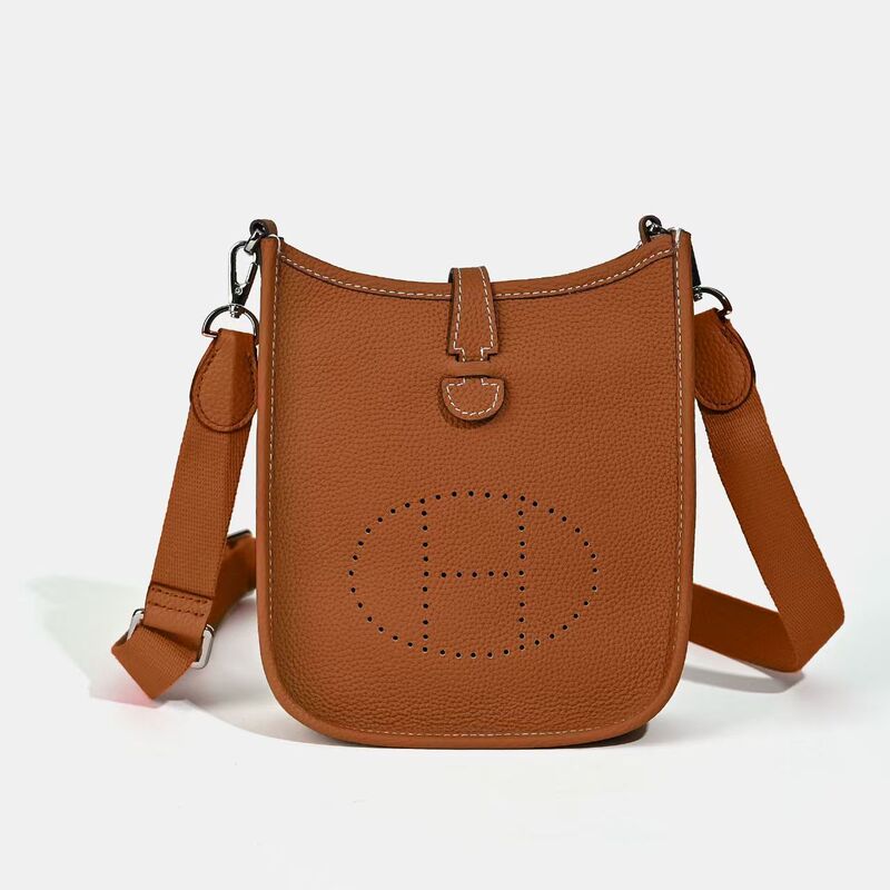 Evelyn バッグ クロスボディバッグ レディース ハイエンド ニッチ 本革 小さめ バッグ 一層牛革 新品 ショルダーバッグ 通勤バッグ|undefined