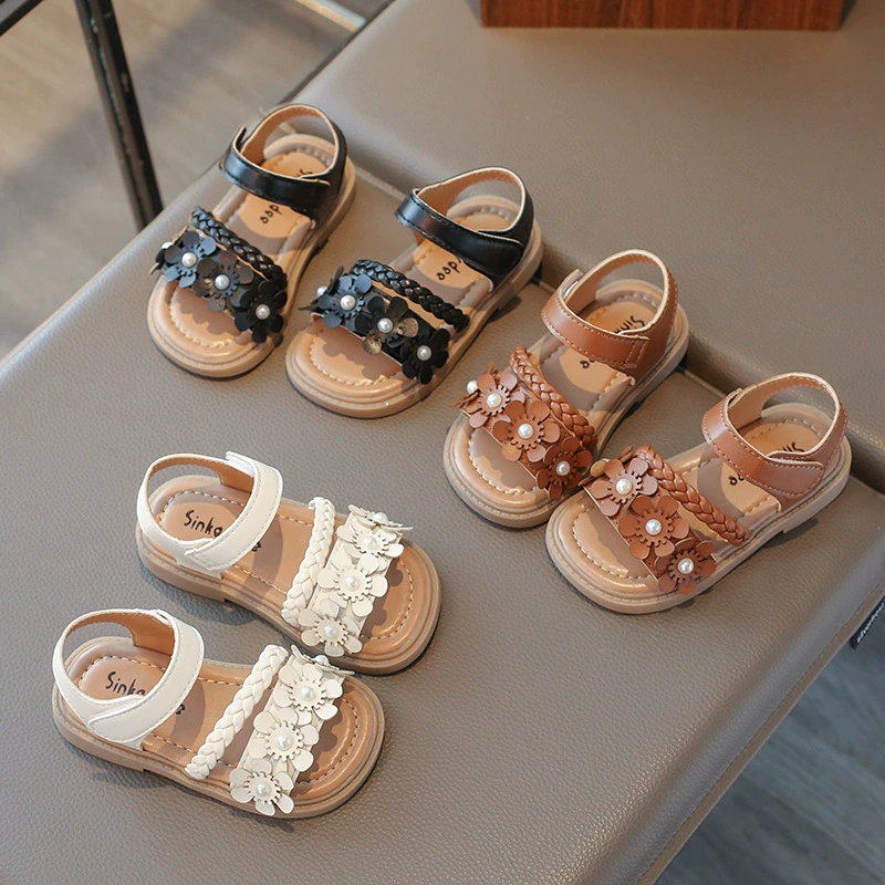 Сандалии для девочек Цветы 2025 новый летний детский ботинок Принцеса обувь Корейская версия мягкой подошвы нескользящей детской детской обуви