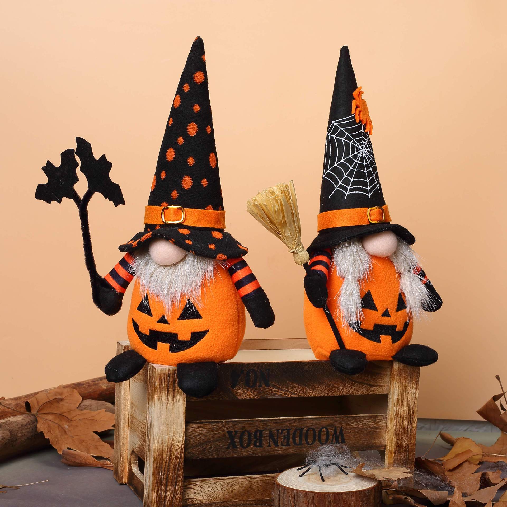 Nuevos productos transfronterizos Halloween murciélago calabaza cara muñeca sin rostro enano decoración decoración Rudolph goblin lote de muñeca